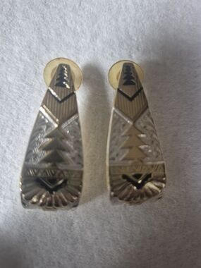 Vintage Two Tone Silver Gold Textured Geometric Southwestern Tribal J-Hoop Post